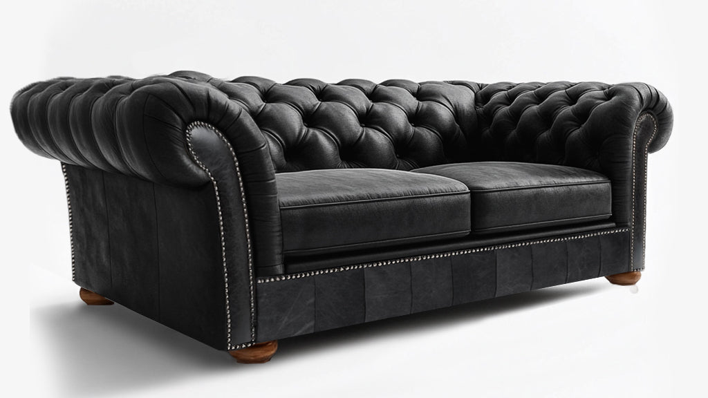 Cambridge Chesterfield sofa detail front view