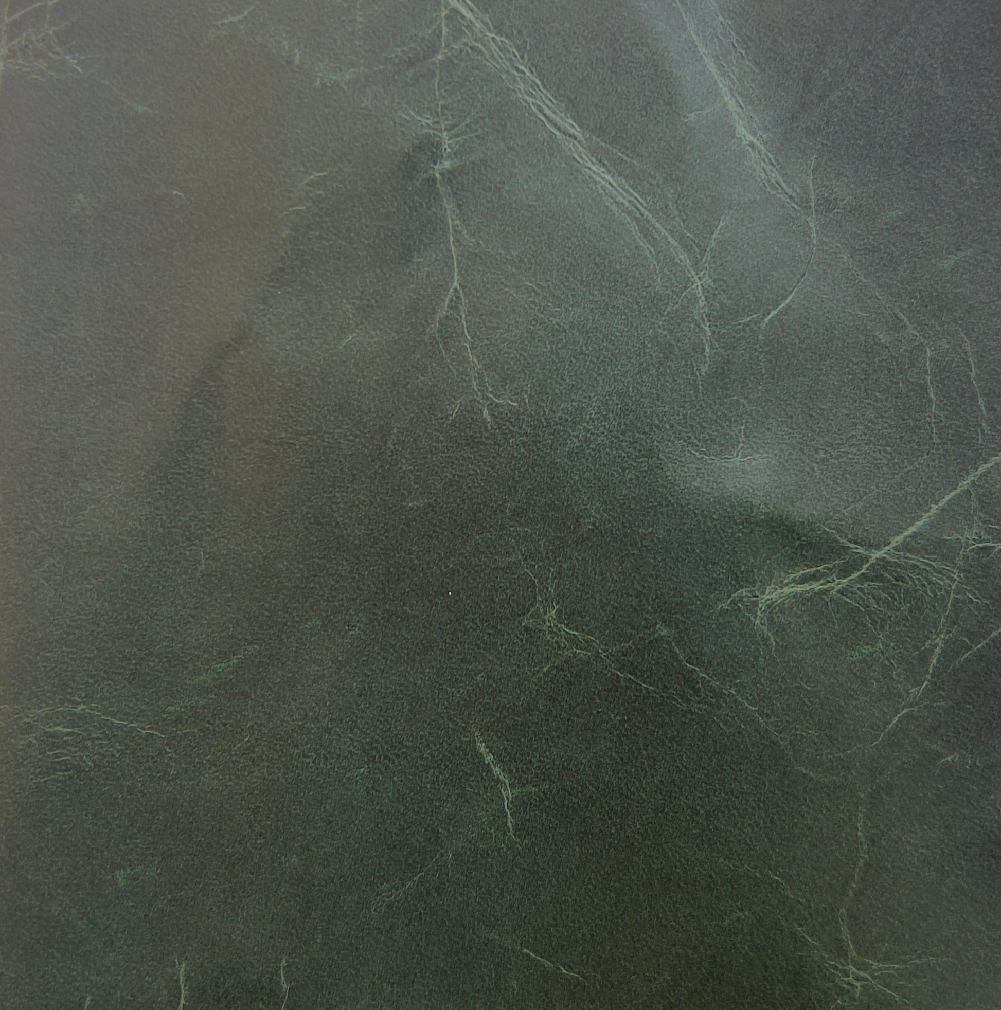Highland Grove Juniper Green - Cracked Wax Leather 